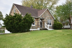 Foreclosure Listing in REDWOOD DR NEW BLOOMFIELD, MO 65063