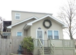  W Barry Ave, Elmwood Park IL