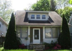 Foreclosure Listing in W 4TH ST PISCATAWAY, NJ 08854