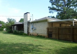 Foreclosure Listing in WOODLAWN ST GRAHAM, TX 76450