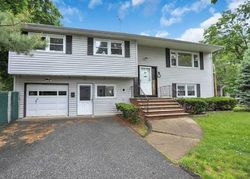 Foreclosure Listing in WILSON ST HACKENSACK, NJ 07601