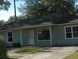  York Ln, Hinesville GA