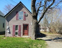 Foreclosure Listing in FRANKLIN AVE HOULTON, ME 04730