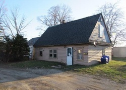 Foreclosure Listing in GARFIELD RD FRASER, MI 48026