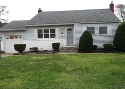 Foreclosure Listing in BAYVIEW AVE BAYPORT, NY 11705