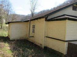 Foreclosure Listing in THACKER HOLW CANADA, KY 41519