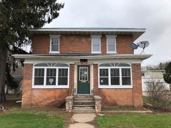 Foreclosure Listing in W SESSION ST WAUPACA, WI 54981