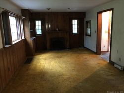 Foreclosure Listing in INGLENOOK RD NEW FAIRFIELD, CT 06812