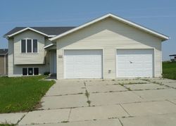 Foreclosure Listing in IMPALA CT NW MANDAN, ND 58554