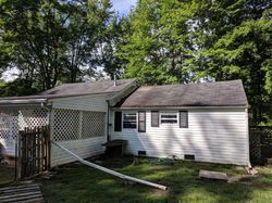 Foreclosure Listing in PARKER RD GOSHEN, OH 45122