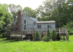 Foreclosure Listing in FARVIEW DR BRANFORD, CT 06405