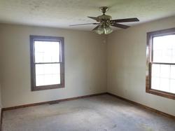 Foreclosure Listing in SHOP RD HICKORY, KY 42051