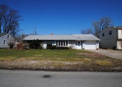 Foreclosure Listing in DAHLIA DR MENTOR, OH 44060