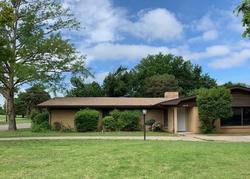 Foreclosure Listing in 18TH ST WOODWARD, OK 73801