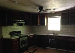 Foreclosure Listing in LOCUST LN LANCASTER, KY 40444