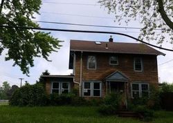 Foreclosure Listing in MAPLE AVE NIAGARA FALLS, NY 14305