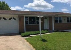 Foreclosure Listing in CAUSEWAY DR SAINT LOUIS, MO 63125