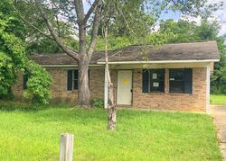 Foreclosure Listing in RANDALL CIR CLANTON, AL 35045