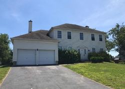 Foreclosure Listing in ALMOND RD BURLINGTON, NJ 08016