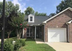  Savannah Park Ln, Birmingham AL
