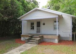 Foreclosure Listing in NW 6TH PL GAINESVILLE, FL 32601