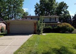 Foreclosure Listing in JEFFREY LN SOUTHFIELD, MI 48075