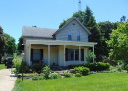 Foreclosure Listing in E 32ND ST HOLLAND, MI 49423