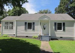 Foreclosure Listing in MILES AVE HOPEWELL, VA 23860