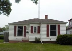 Foreclosure Listing in CLEVELAND AVE RACINE, WI 53405