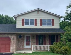 Foreclosure Listing in KEGLOVITS LN NORTHAMPTON, PA 18067