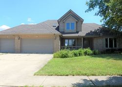 Foreclosure Listing in W HIGHLAND DR CHANNAHON, IL 60410