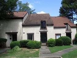  Tiburon Dr, Lithonia GA