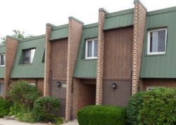 Foreclosure Listing in MEADOWVIEW LN MONT CLARE, PA 19453