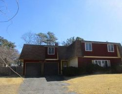 Foreclosure Listing in BLACKPINE DR MEDFORD, NY 11763