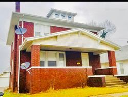 Foreclosure Listing in E WALNUT ST HARRISBURG, IL 62946