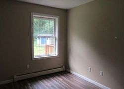 Foreclosure Listing in WINTHROP DR MOOSUP, CT 06354