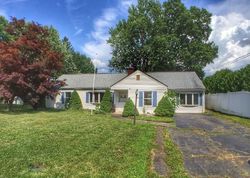 Foreclosure Listing in MAPLESIDE DR WETHERSFIELD, CT 06109