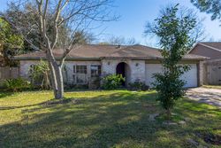  Sagebluff Dr, Houston TX