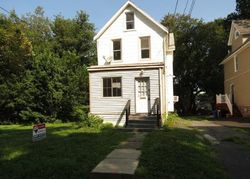 Foreclosure Listing in HIBBERD AVE DARBY, PA 19023