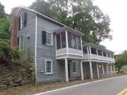 Foreclosure Listing in FURRS MILL RD LEXINGTON, VA 24450