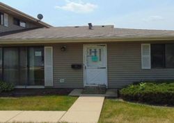 Foreclosure Listing in COVEHILL CT SCHAUMBURG, IL 60194