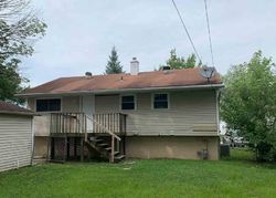 Foreclosure Listing in TULIP TREE RD FORT WAYNE, IN 46825