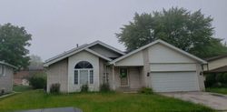 Foreclosure Listing in ARQUILLA DR RICHTON PARK, IL 60471