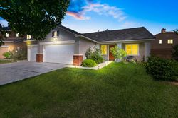  W Avenue K6, Lancaster CA