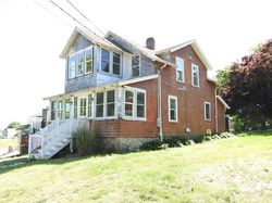 Foreclosure Listing in MAMACOCK RD NIANTIC, CT 06357