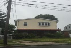 Foreclosure Listing in CIRCLE DR N ELMONT, NY 11003