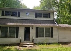 Foreclosure Listing in COACH RD TOBYHANNA, PA 18466