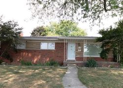 Foreclosure Listing in GILBERT DR WARREN, MI 48093