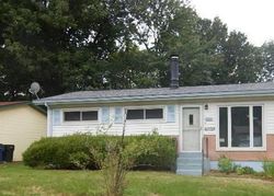  Cranberry Ln, Saint Louis MO