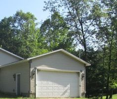 Foreclosure Listing in W RIVER RD MUSKEGON, MI 49445